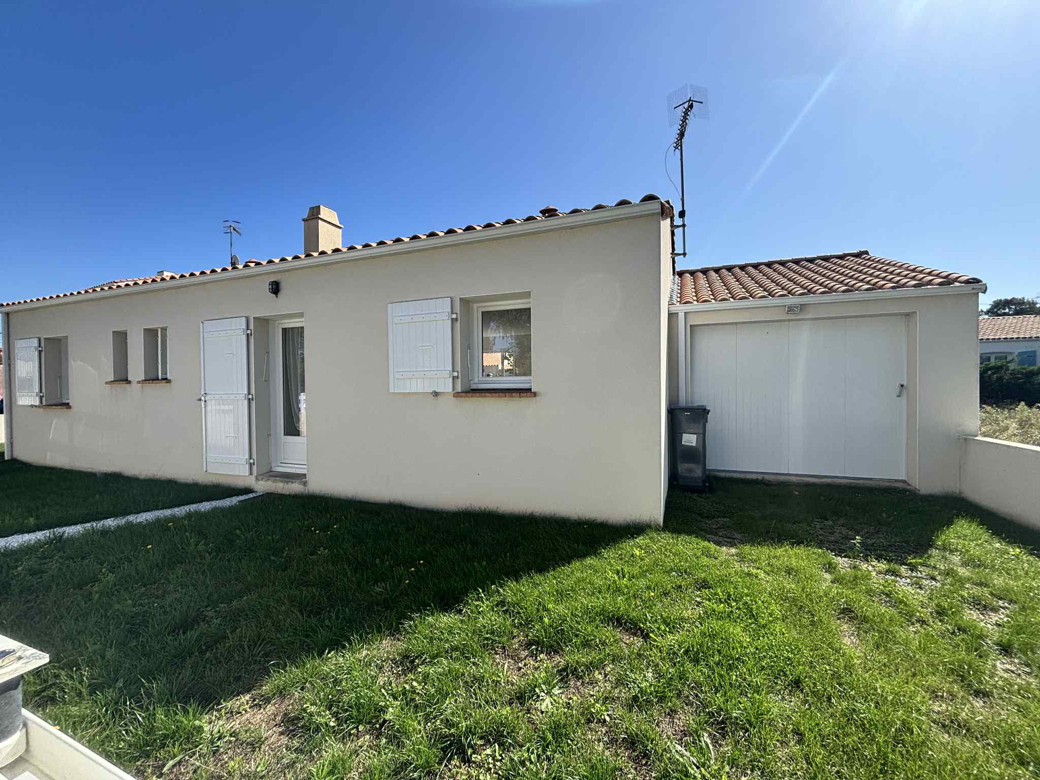 Maison neuve à 300 m du bourg de la Terrière